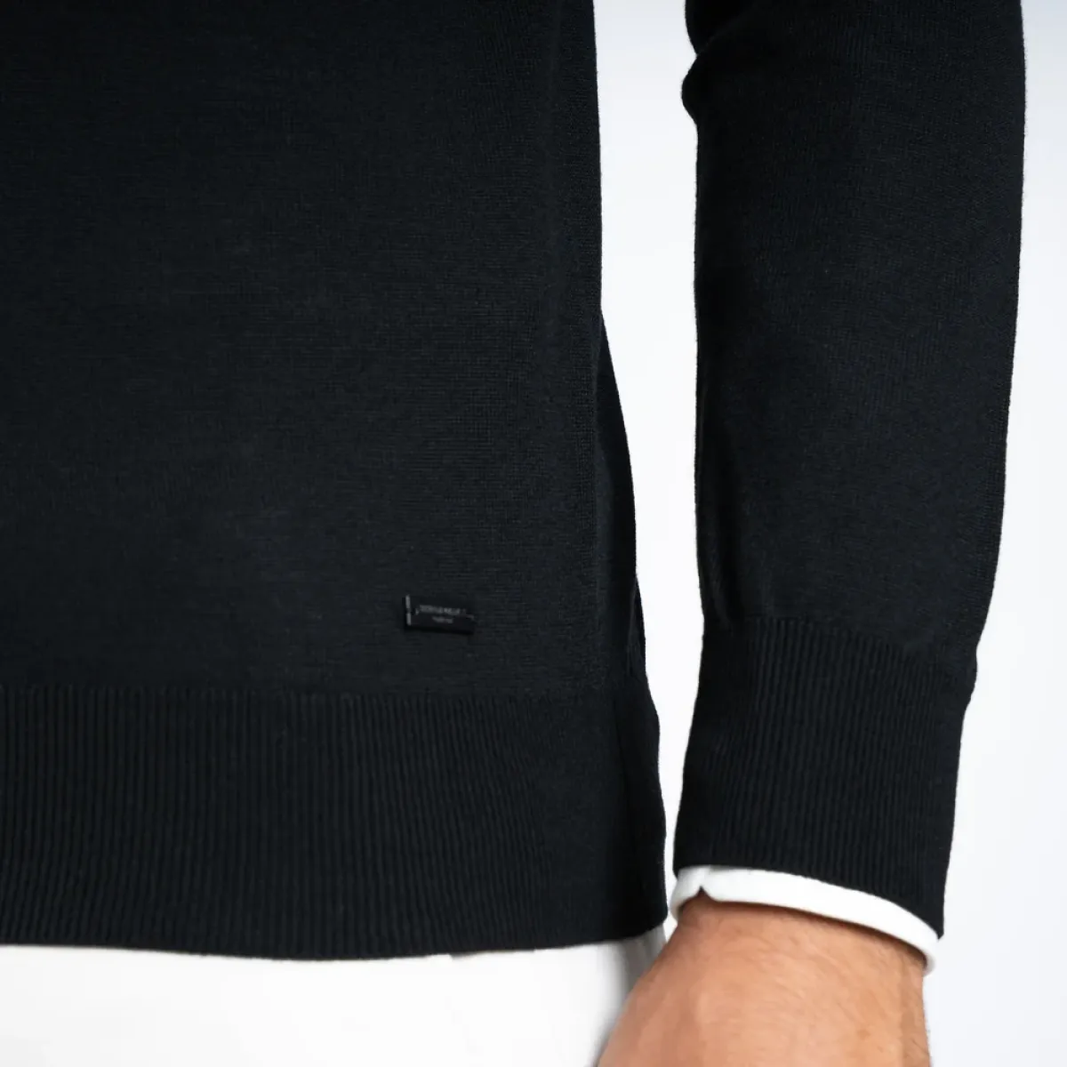Seven Dials Coltrui 4 Seven Dials Pullover Turtleneck